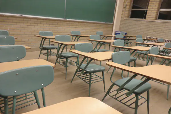 The production process of student desks